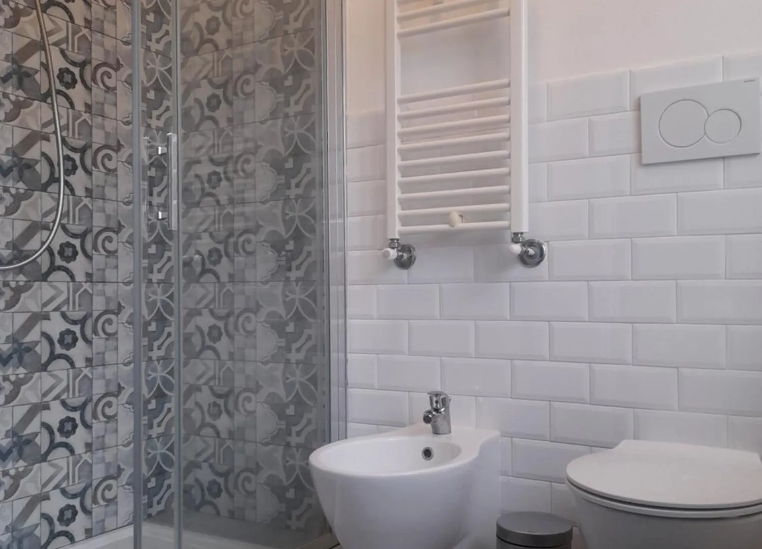 -L' Oasi Del Turista, Room2- Central Station Milan Guest house